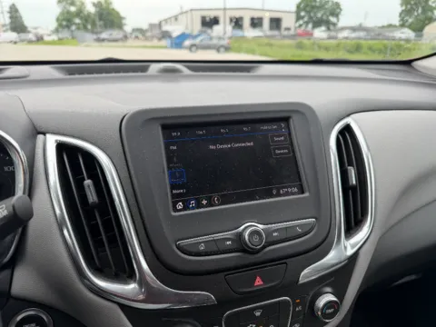 More photos of 2020 Chevrolet Equinox LS at Dorsett Hyundai, IN