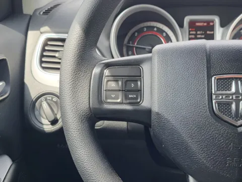 More photos of 2016 Dodge Journey SE at Dorsett Hyundai, IN