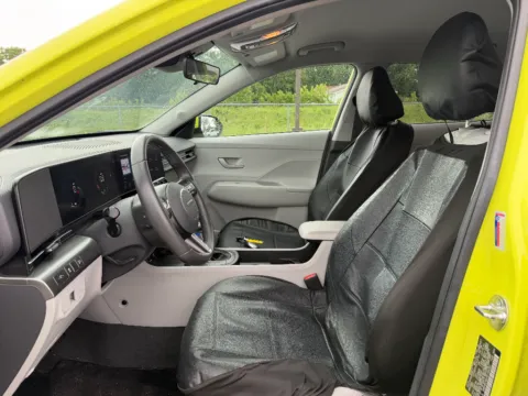 Photos of 2024 Hyundai Kona SEL for sale in Terre Haute, IN at Dorsett Hyundai