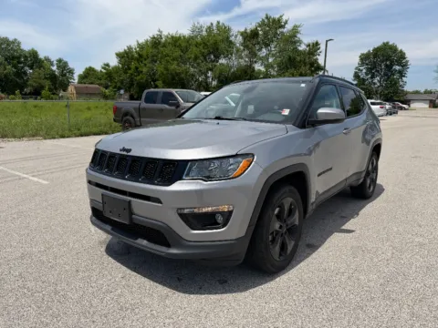 Gray 2018 Jeep Compass Altitude for sale in Terre Haute, IN