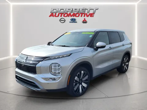 Silver 2025 Mitsubishi Outlander SE for sale in Terre Haute, IN