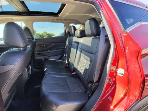 More photos of 2023 Nissan Murano Platinum at Dorsett Hyundai, IN