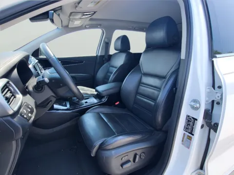 Another view of 2019 Kia Sorento SX V6 for sale in Terre Haute, IN at Dorsett Hyundai