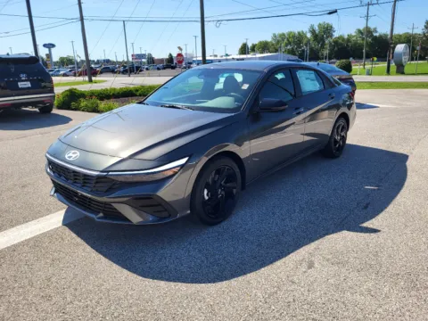 Gray 2026 Hyundai Elantra SEL Sport for sale in Terre Haute, IN