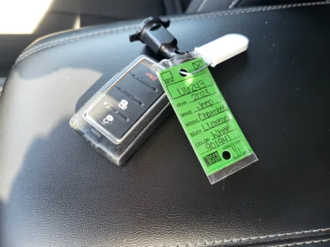 More photos of 2023 Jeep Grand Cherokee L Laredo at Dorsett Hyundai, IN