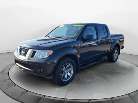 Black 2021 Nissan Frontier SV for sale in Terre Haute, IN