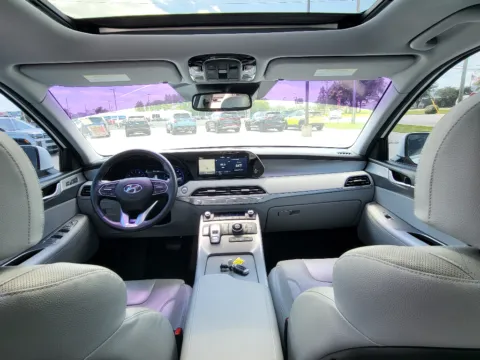 Photos of 2020 Hyundai Palisade SEL for sale in Terre Haute, IN at Dorsett Hyundai