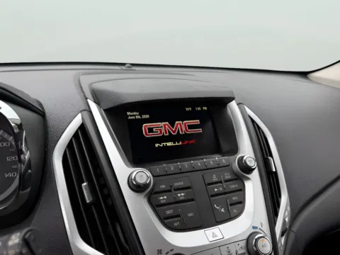 More photos of 2017 GMC Terrain SLT at Dorsett Hyundai, IN