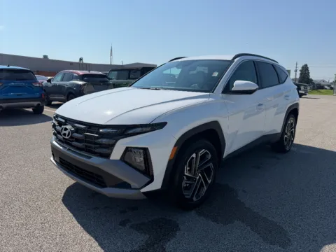 White 2026 Hyundai Tucson SEL Plus for sale in Terre Haute, IN