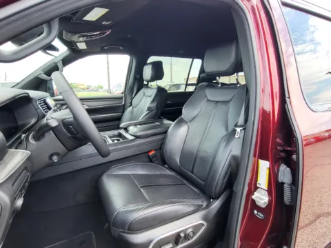 Another view of 2024 Jeep Wagoneer Series II for sale in Terre Haute, IN at Dorsett Hyundai