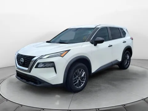 White 2021 Nissan Rogue S for sale in Terre Haute, IN