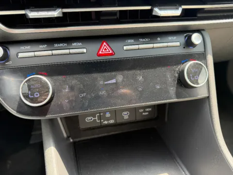 More photos of 2024 Hyundai Sonata SEL at Dorsett Hyundai, IN