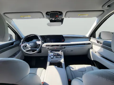 Photos of 2024 Hyundai Palisade SEL 7P for sale in Terre Haute, IN at Dorsett Hyundai