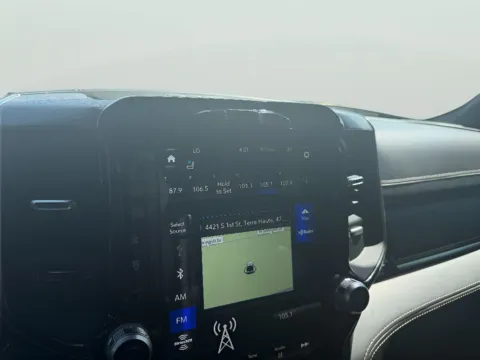 More photos of 2021 Ram 1500 Limited at Dorsett Hyundai, IN