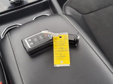 Photos of 2025 Jeep Grand Cherokee L Altitude X for sale in Terre Haute, IN at Dorsett Hyundai