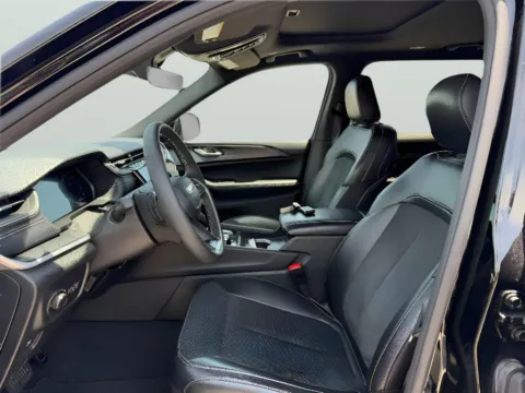 Photos of 2025 Jeep Grand Cherokee L Altitude X for sale in Terre Haute, IN at Dorsett Hyundai
