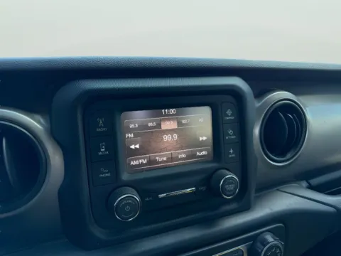 Another view of 2020 Jeep Gladiator Sport for sale in Terre Haute, IN at Dorsett Hyundai