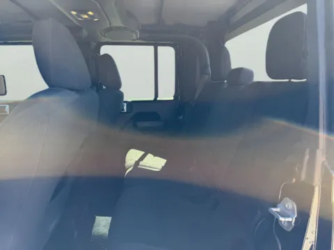 More photos of 2020 Jeep Gladiator Sport at Dorsett Hyundai, IN