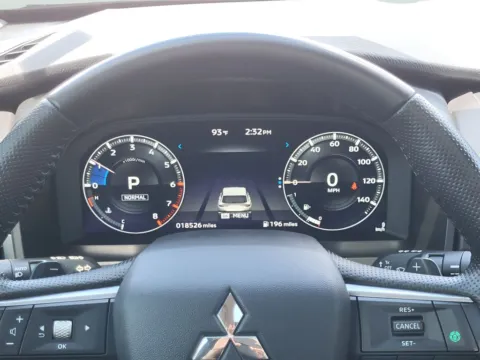 More photos of 2024 Mitsubishi Outlander SE at Dorsett Hyundai, IN