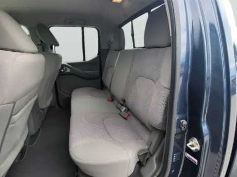 More photos of 2020 Nissan Frontier SV at Dorsett Hyundai, IN