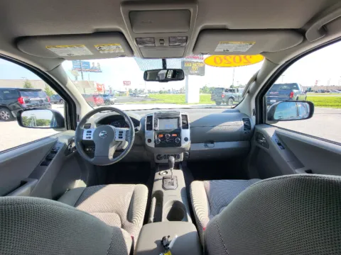 More photos of 2020 Nissan Frontier SV at Dorsett Hyundai, IN