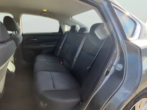 More photos of 2017 Nissan Altima 2.5 S at Dorsett Hyundai, IN