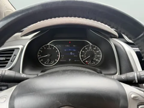Photos of 2015 Nissan Murano Platinum for sale in Terre Haute, IN at Dorsett Hyundai