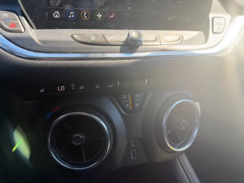 More photos of 2023 Chevrolet Blazer LT at Dorsett Hyundai, IN
