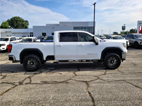More photos of 2021 GMC Sierra 2500 SLE at Dorsett Hyundai, IN