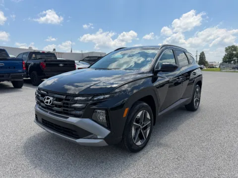 Black 2026 Hyundai Tucson Hybrid SEL for sale in Terre Haute, IN