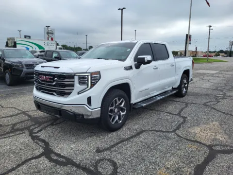 White 2025 GMC Sierra 1500 SLT for sale in Terre Haute, IN