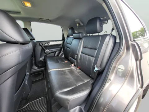 More photos of 2010 Honda CR-V EX-L at Dorsett Hyundai, IN