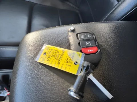 More photos of 2019 Jeep Wrangler Sahara at Dorsett Hyundai, IN