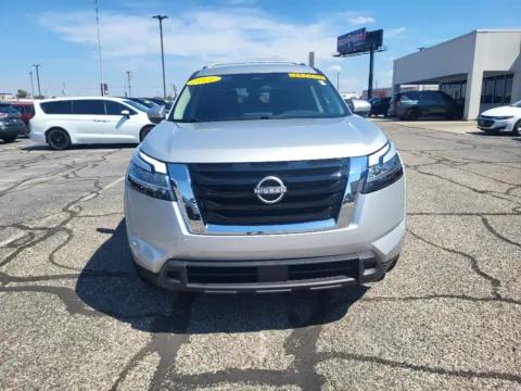 Photos of 2022 Nissan Pathfinder SV for sale in Terre Haute, IN at Dorsett Hyundai