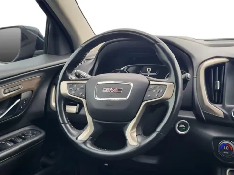 More photos of 2022 GMC Terrain Denali at Dorsett Hyundai, IN