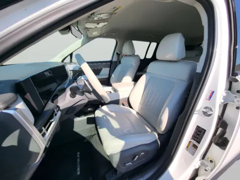 Another view of 2025 Hyundai Santa Fe SEL for sale in Terre Haute, IN at Dorsett Hyundai