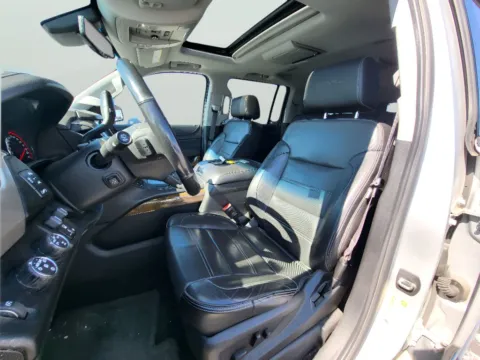 Another view of 2016 GMC Yukon XL 1500 Denali for sale in Terre Haute, IN at Dorsett Hyundai