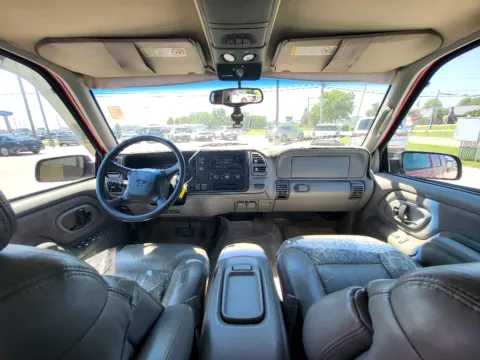 Photos of 1998 Chevrolet Tahoe LS for sale in Terre Haute, IN at Dorsett Hyundai