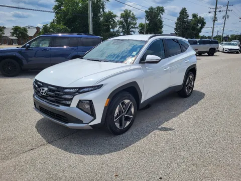 White 2026 Hyundai Tucson Hybrid SEL Convenience for sale in Terre Haute, IN