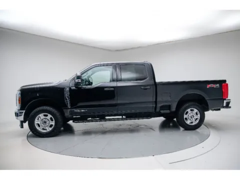 Photos of 2025 Ford F-250 Super Duty XLT for sale in Terre Haute, IN at Dorsett Hyundai