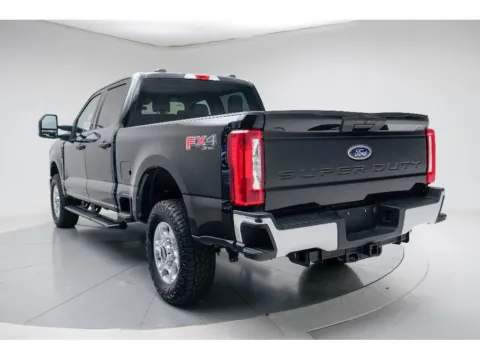 More photos of 2025 Ford F-250 Super Duty XLT at Dorsett Hyundai, IN