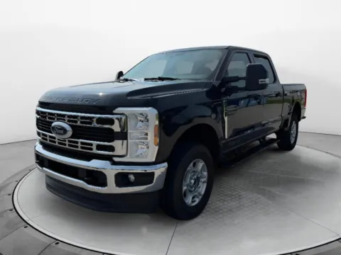 Black 2025 Ford F-250 Super Duty XLT for sale in Terre Haute, IN