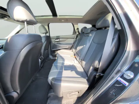 More photos of 2021 Hyundai Santa Fe Limited at Dorsett Hyundai, IN