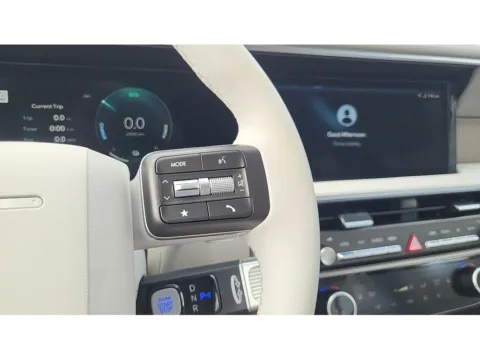More photos of 2026 Hyundai Palisade Hybrid SEL 7P at Dorsett Hyundai, IN