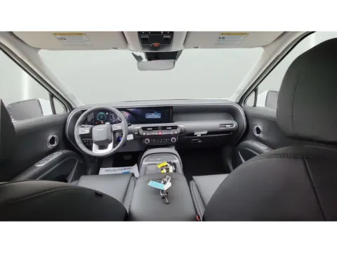 Photos of 2026 Hyundai Palisade Hybrid SEL 7P for sale in Terre Haute, IN at Dorsett Hyundai