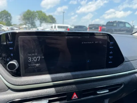 Another view of 2023 Hyundai Sonata SEL for sale in Terre Haute, IN at Dorsett Hyundai
