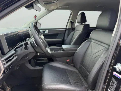 More photos of 2025 Hyundai Santa Fe Hybrid SEL at Dorsett Hyundai, IN