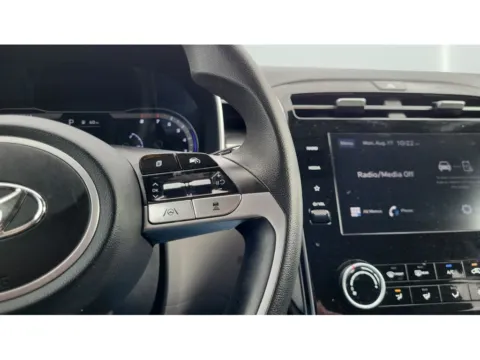More photos of 2023 Hyundai Tucson SEL at Dorsett Hyundai, IN