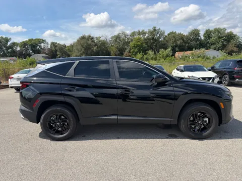 More photos of 2026 Hyundai Tucson SE at Dorsett Hyundai, IN