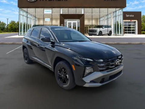 More photos of 2026 Hyundai Tucson SE at Dorsett Hyundai, IN